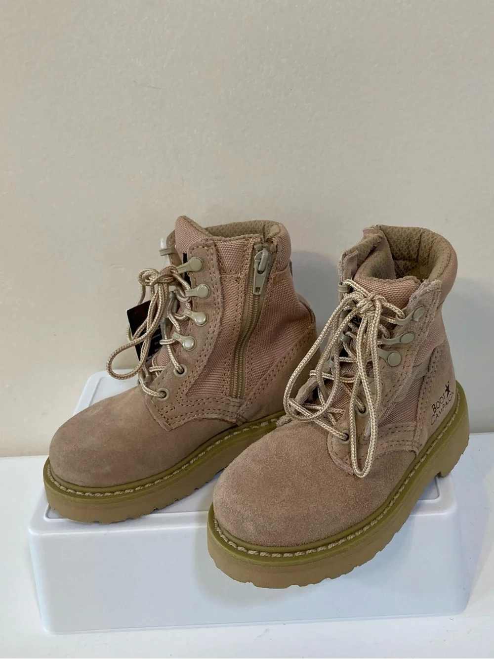 McRae Macs Kids Sz 8.5 Tan Suede Boys Combat Boots NEW